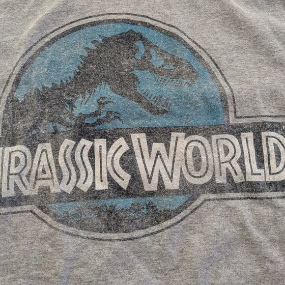 Jurassic World Promo T-shirt! Grey Size XL - Picture 2 of 5